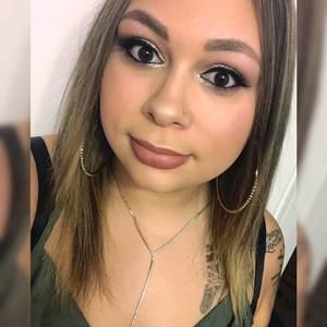 Meet your Posher, Brittney